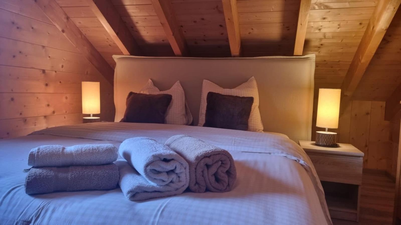 לה ברסה Le Chalet Du Pere Michel, Jacuzzi, Sauna, Jardin מראה חיצוני תמונה